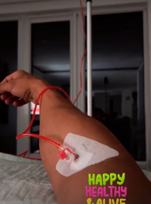 Dorian Popa a ajuns la perfuzii! Imaginea cu care și-a îngrijorat fanii. Ce s-a întâmplat cu artistul