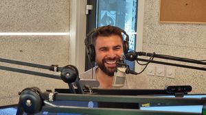 Adrian Mutu, descusut de secrete în matinalul “Dimineața Nebună”, de la Radio Impuls. Marele fotbalist a vorbit despre meciul său de retragere și despre cartea autobiografică