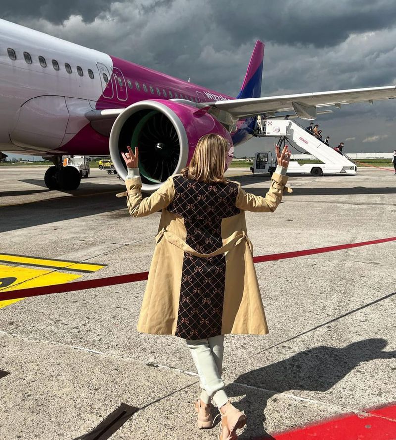 Denisa Tănase, panică totală &icirc;na vion