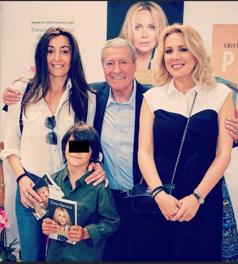 Dana Săvuică, fotografie rară de familie