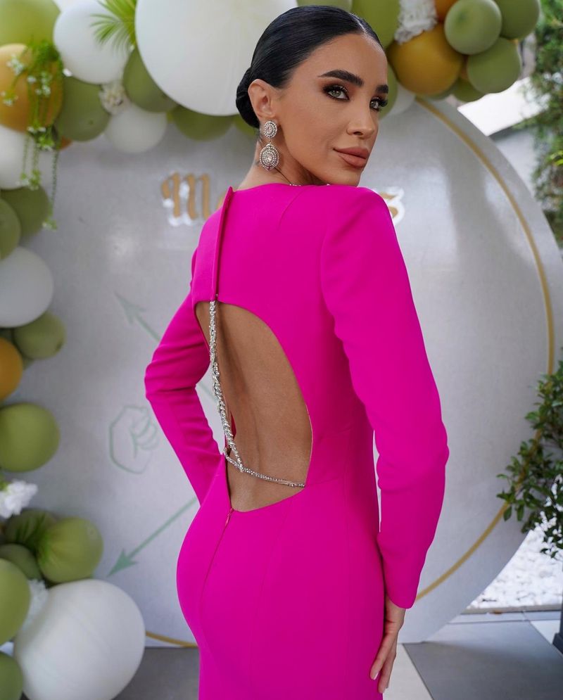 Oana Roman &icirc;i ia apărea Adelinei Pestrițu, după ce a fost criticată dur de fani