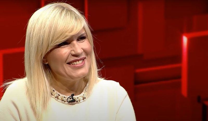 Elena Udrea Elena Udrea, adevăruri neștiute despre viața personală! Șase ani este nevoită să trăiască fără ele: „Îmi plăceau și atunci când îmi permiteam de 30 de lei”