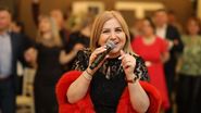 „O să cântăm hore și muzică de petrecere”. Carmen Șerban, detalii despre surprizele pregătite pentru nunta lui George Simion | EXCLUSIV