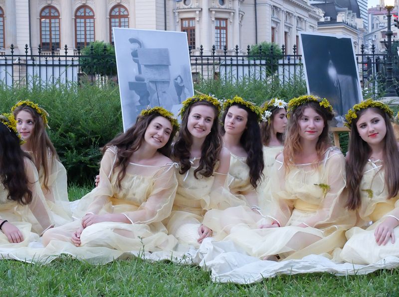 Mesaje si Urari de Sanziene