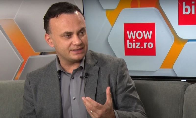 Dr. Adrian Marinescu Tot ce trebuie să știe românii despre holeră și riscul ca boala să apară în România. Medicul Adrian Marinescu explică ce simptome apar la persoanele bolnave | EXCLUSIV