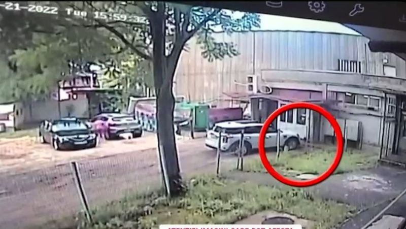 Atacatoarea Mirelei Vaida s-a întors! I-a distrus mașina cu bolovani, chiar în timpul transmisiei live: „Să fie închisă!”