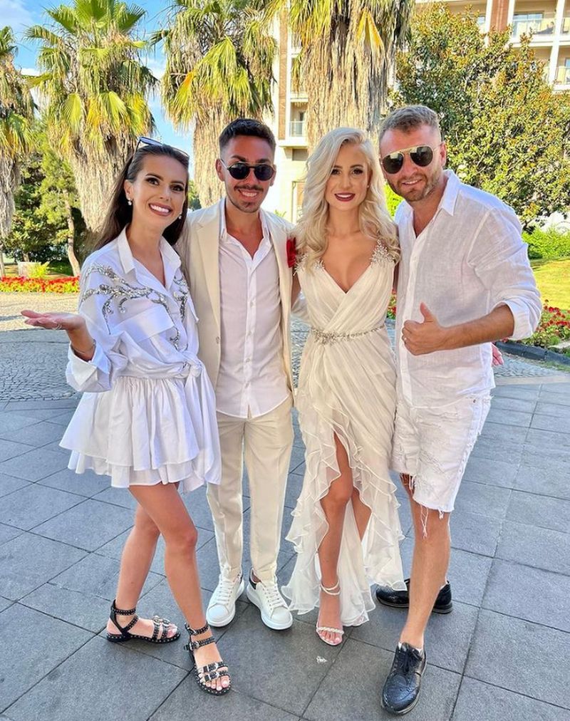 Eleganță maximă la nunta lui Armin Nicoară și a Claudiei Puican! Cât au costat ținutele mirilor și cum s-au îmbrăcat cei doi îndrăgostiți la marea petrecere din Turcia | EXCLUSIV