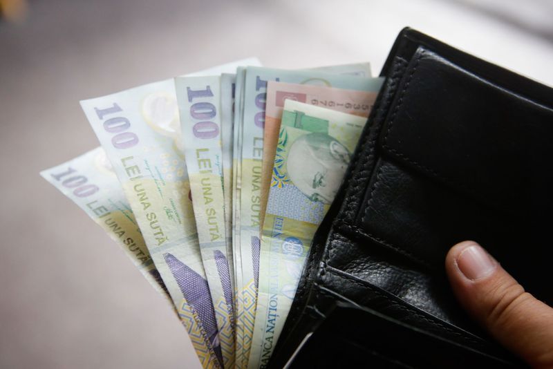 Tichete sociale 2022. În ce magazine pot fi folosite cardurile de 250 de lei pentru alimente de bază