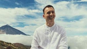 Cum și-a cunoscut Denis Roabeș iubita. Cei doi au avut prima întâlnire la o benzinărie