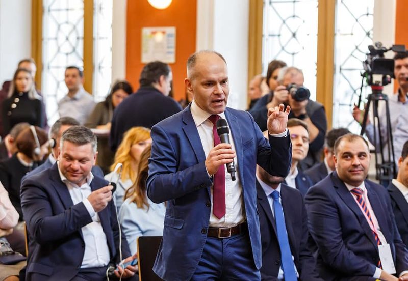 Rata de promovare la BAC, o pistă falsă pentru învățământul românesc Daniel Funeriu, fost Ministru al Educației