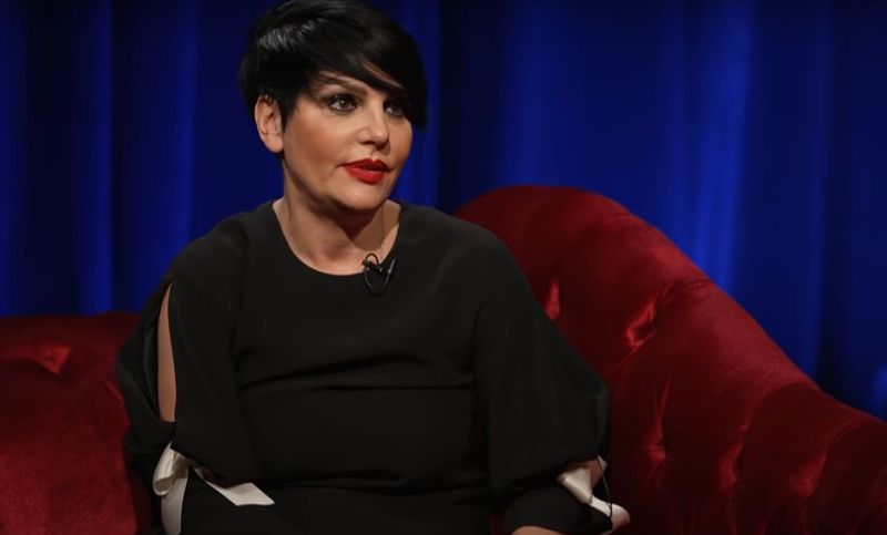 patrizia paglieri in oglinda