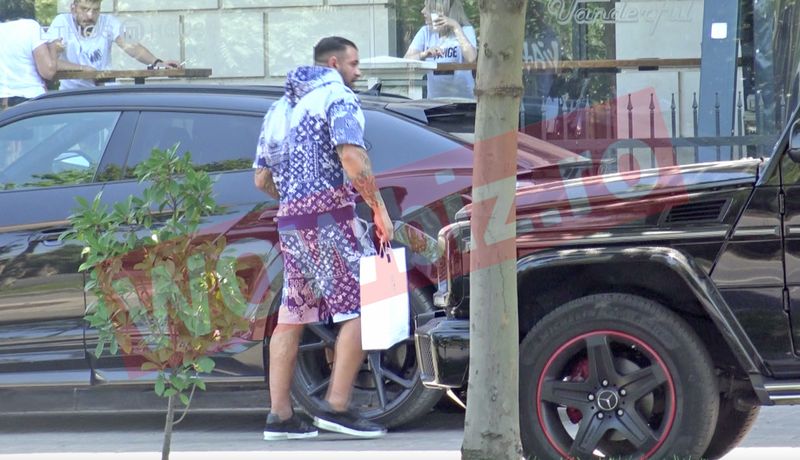 Alex Bodi, cu „caleașca” de lux la restaurant. Iată cum l-au surprins paparazzi WOWbiz | EXCLUSIV