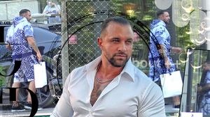 Alex Bodi, cu „caleașca” de lux la restaurant. Iată cum l-au surprins paparazzi WOWbiz | EXCLUSIV
