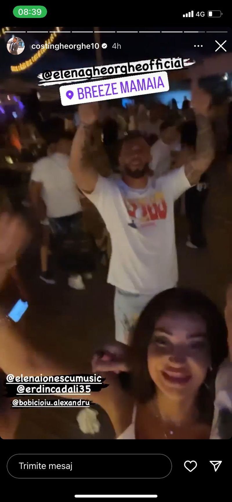 Alex Bobicioiu, surprins &icirc;n compania unei alte femei celebre la mare, c&acirc;nd Simina nu era de față! Imaginile au ajuns virale