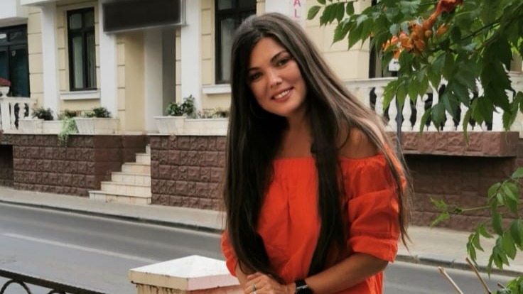 Paula Seling