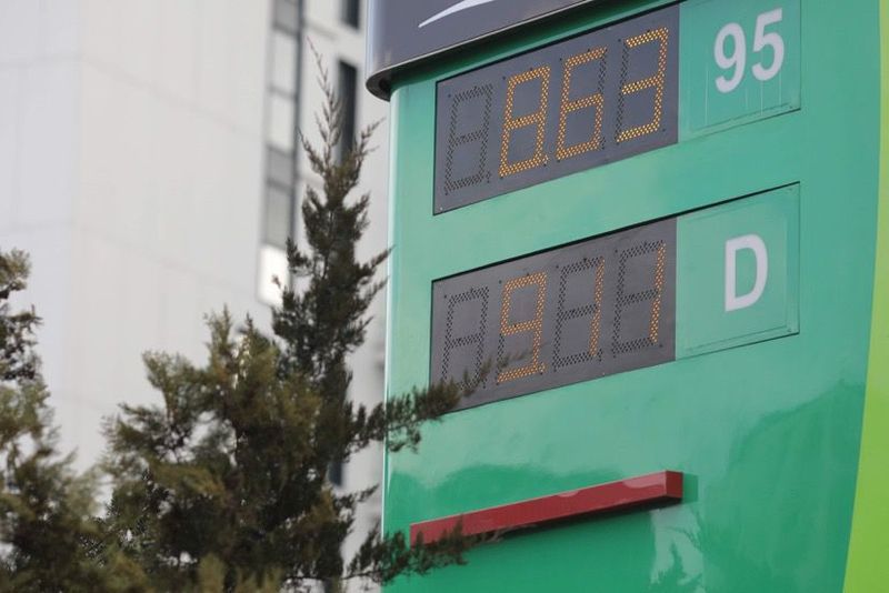 pret carburant astazi romania