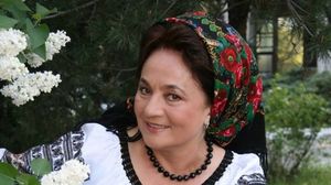 „Devii caraghios” Laura Lavric, părere sinceră despre femeile care-și fac operații estetice! Artista nu ar recurge niciodată la serviciile medicului estetician