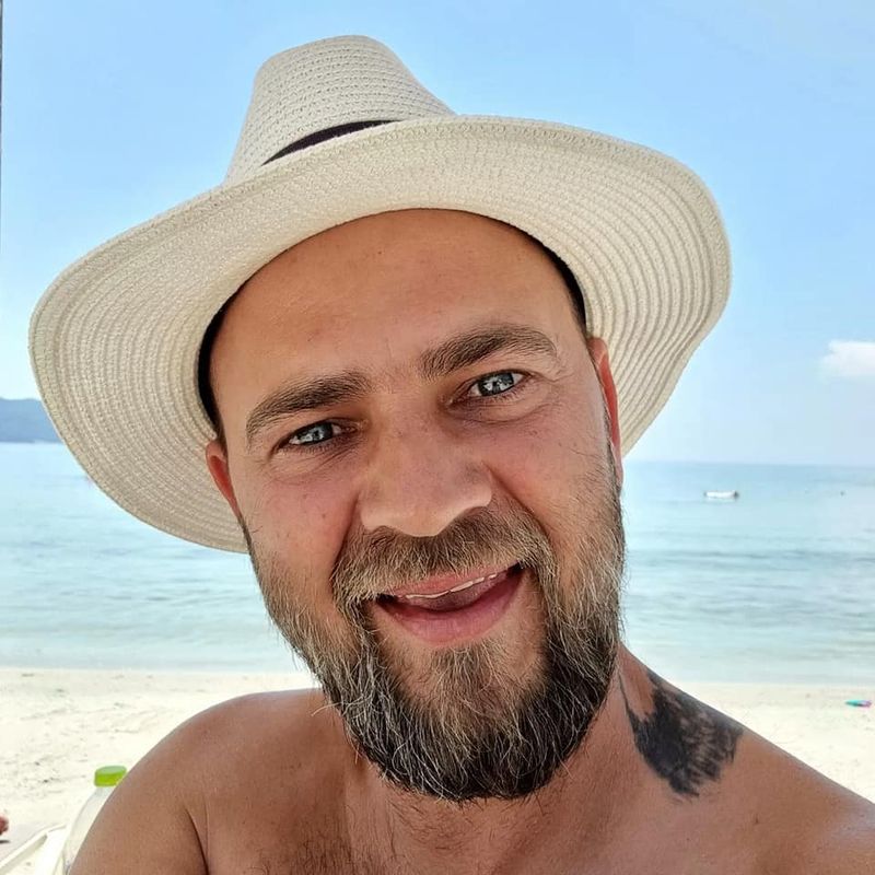 Cosmin Seleși vacanță Grecia