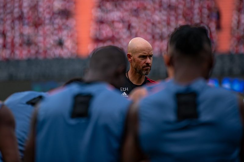 Noul manager al lui Manchester United face instrucție cu „diavolii roșii”! Cum îi pedepsește Ten Hag pe jucători cand iau gol