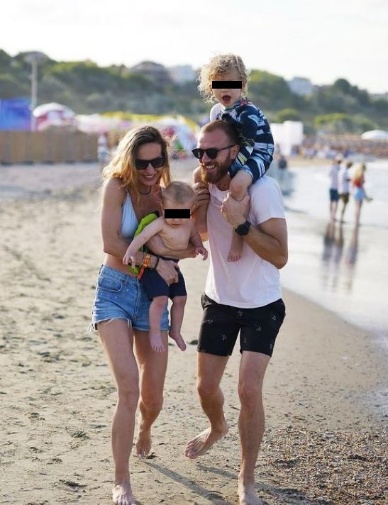 Flavia Mihășan a vorbit despre nunta cu tatăl copiilor ei: „Știu cum arăt și cu voal”. Fosta asistentă TV și-a uimit toți fanii