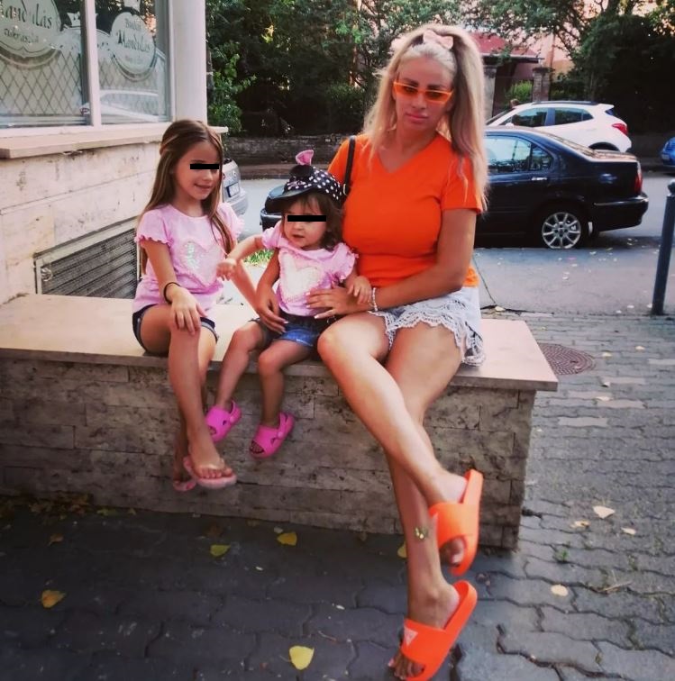 &bdquo;&Icirc;mi este frică de reacțiile mele&rdquo; Ce se &icirc;nt&acirc;mplă cu S&acirc;nziana Buruiană atunci c&acirc;nd se enervează? Blondina a dat totul din casă