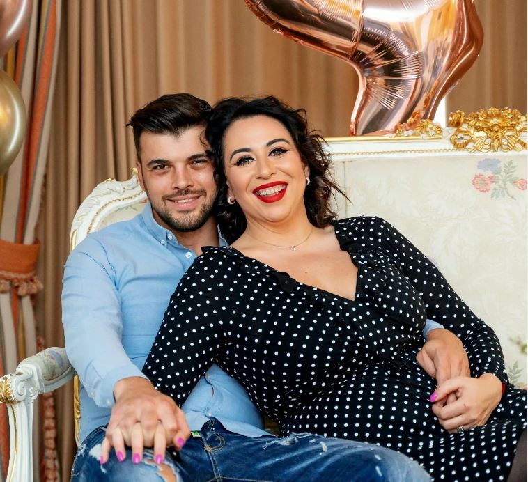 Oana Roman și fiica sa pleacă &icirc;n vacanță, &icirc;nsă fără Marius Elisei! Motivul pentru care bărbatul nu le va &icirc;nsoți pe cele două