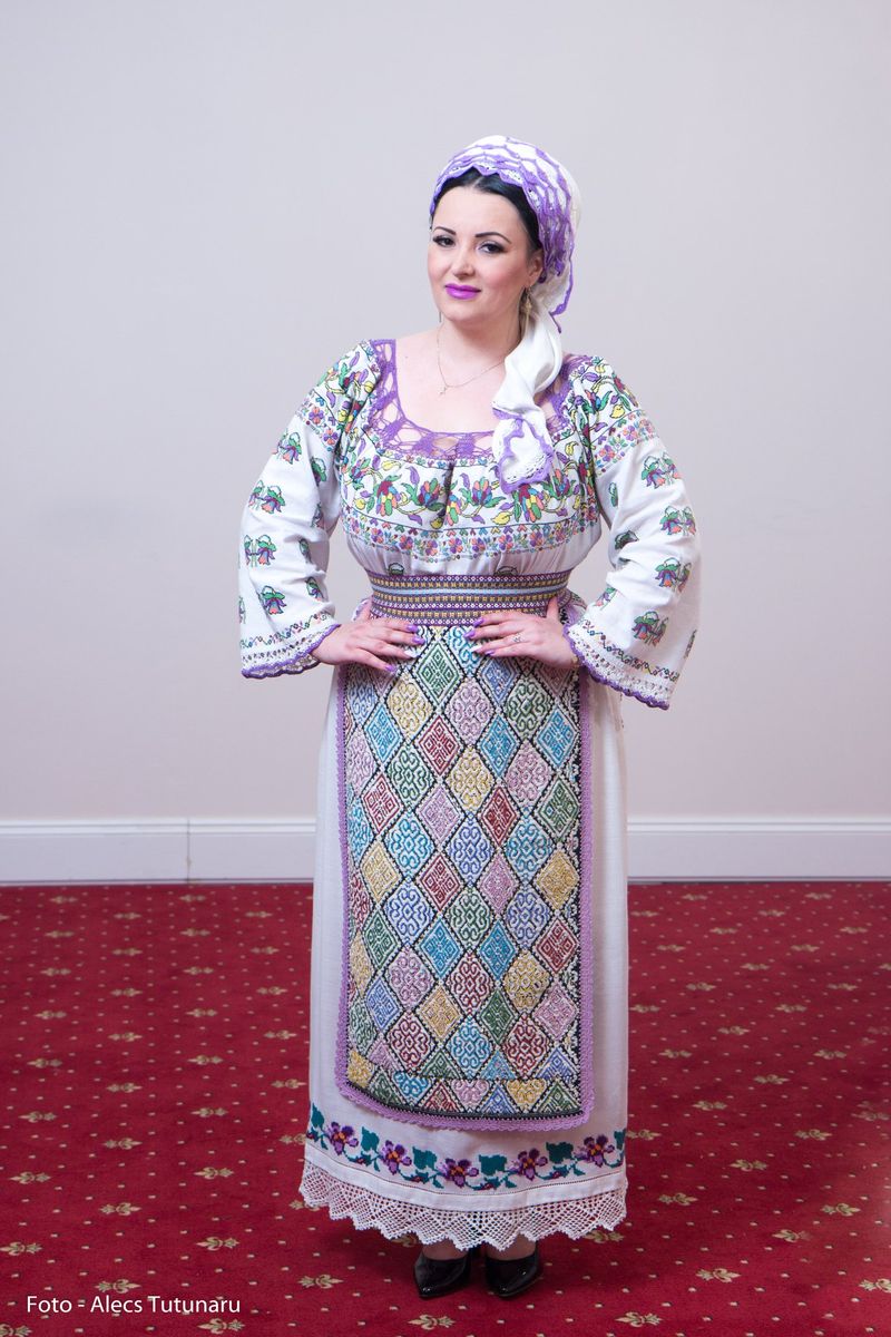 silvana riciu, silvana riciu slabit, silvana riciu cantareata