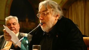 Casa memorială Adrian Păunescu. Unde se află și cum arată casa în care a copilărit regretatul poet