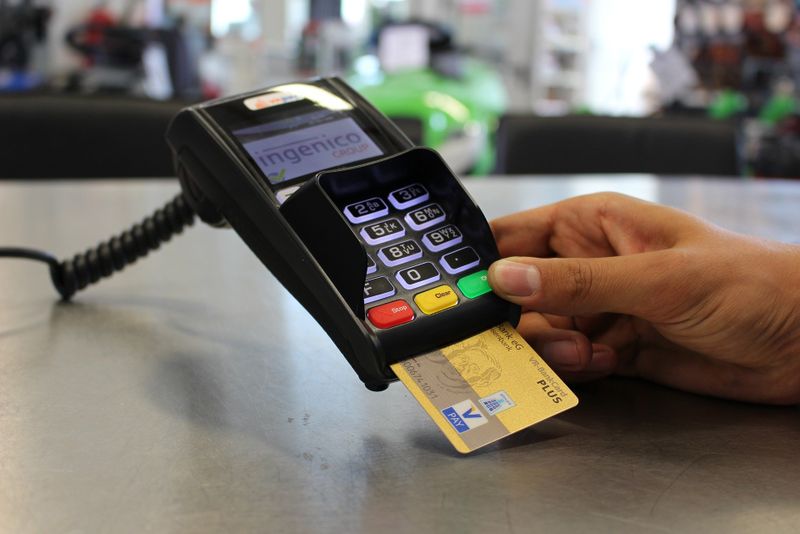 atm, bancomat, euro, lei, tranzacții, comisioane