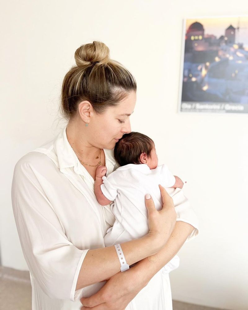 laura cosoi, fete laura cosoi, laura cosoi lara, copii laura cosoi