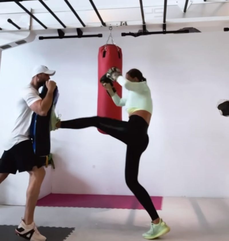 Bianca Drăgușanu &icirc;n cușca MMA