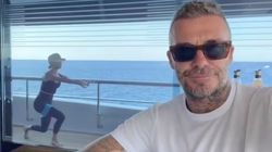 David și Victoria Beckham, într-o vacanță de vis în Saint-Tropez. Cât îi costă distracția pe un iaht privat?