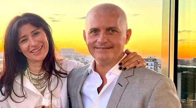 Virgil Ianțu face nuntă după 20 de ani de relație! Prezentatorul și mama fiicei lui s-au logodit &icirc;ntr-o zi specială, &icirc;n urmă cu mulți ani