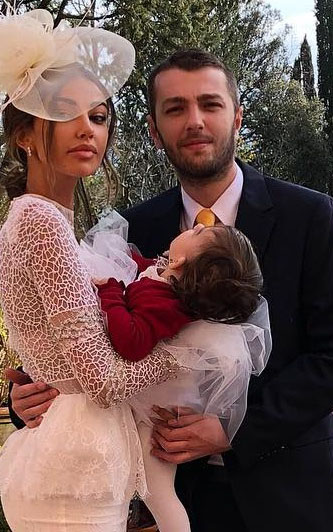 Motivul pentru care părinții lui Matei Stratan, tatăl fiicei Mădălina Ghenea, nu &icirc;și văd nepoata: &bdquo;&Icirc;și doresc ca fetița să fie lăsată să vină și-n Rom&acirc;nia&rdquo;