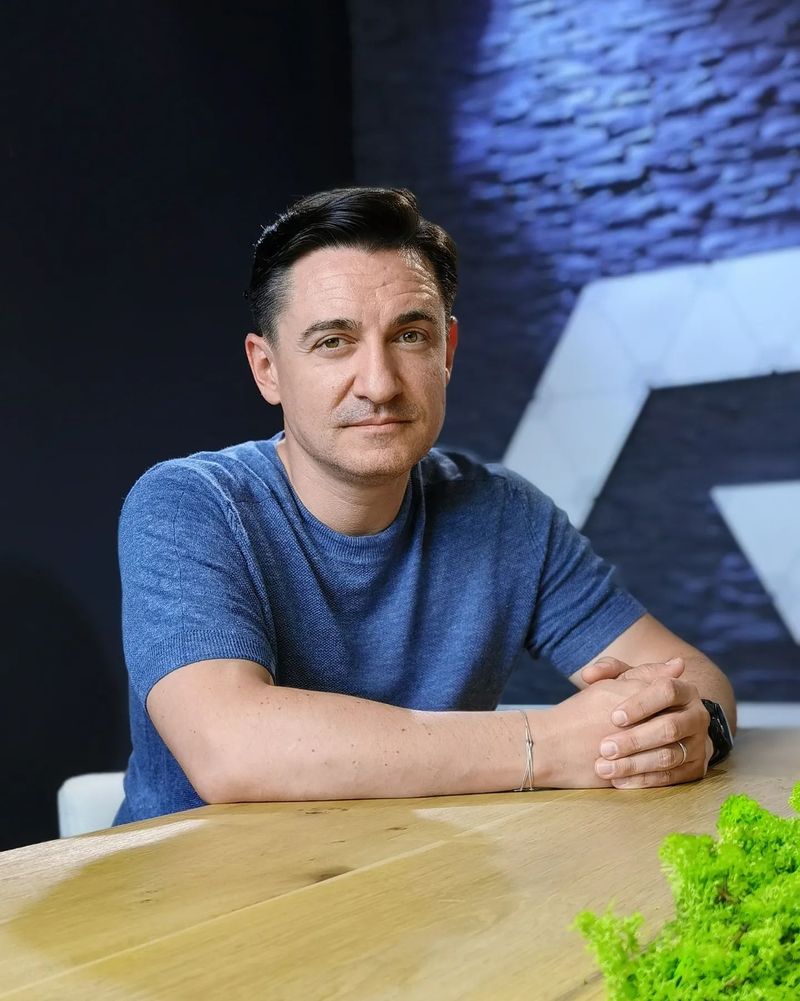 George Buhnici, luat în colimatoriu de Tudor Sișu George Buhnici