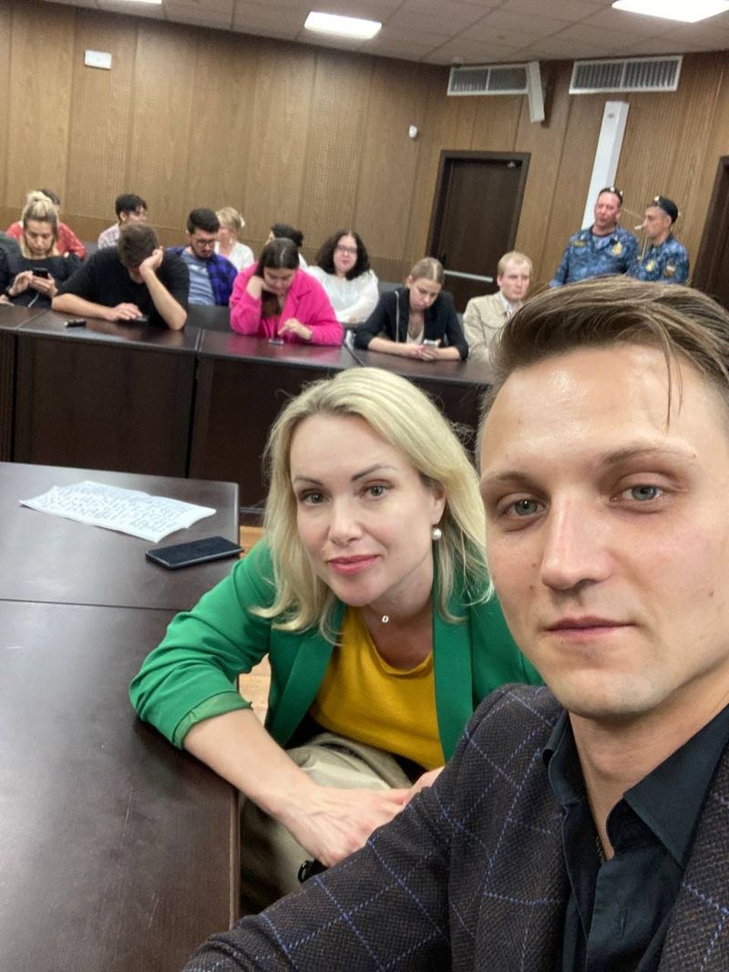 Marina Ovsiannikova, jurnalista care a protestat impotriva razboiului