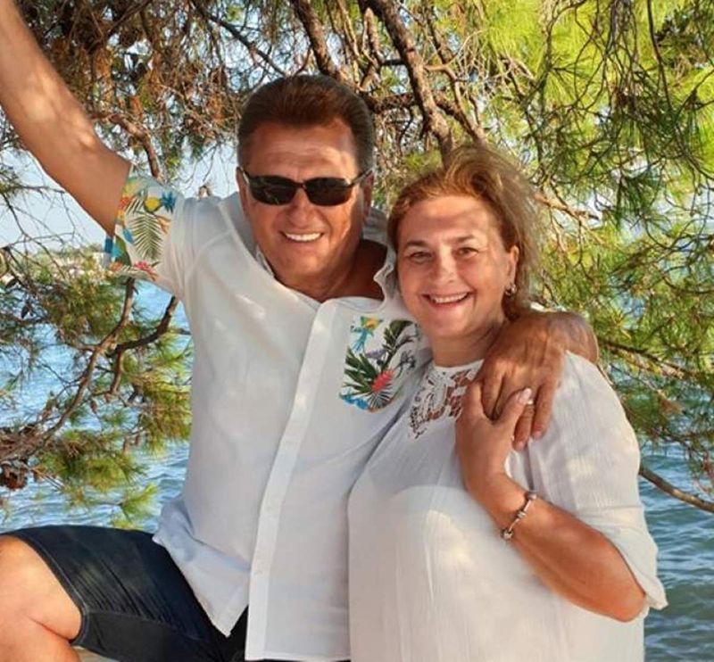 Cum a convins-o Nea Mărin pe soția sa să îl ia de bărbat. Mioara a acceptat fără să stea pe gânduri: „I-am zis direct”