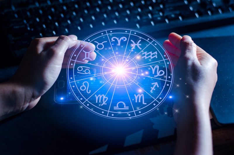 horoscop 2 august 2022