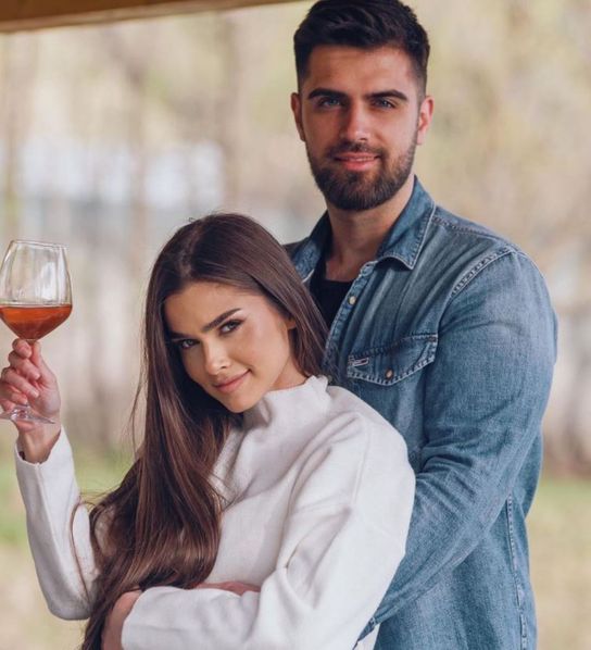 Alex Leonte, primele declarații după despărțirea de Theo Rose: „Nu mai există dragoste”