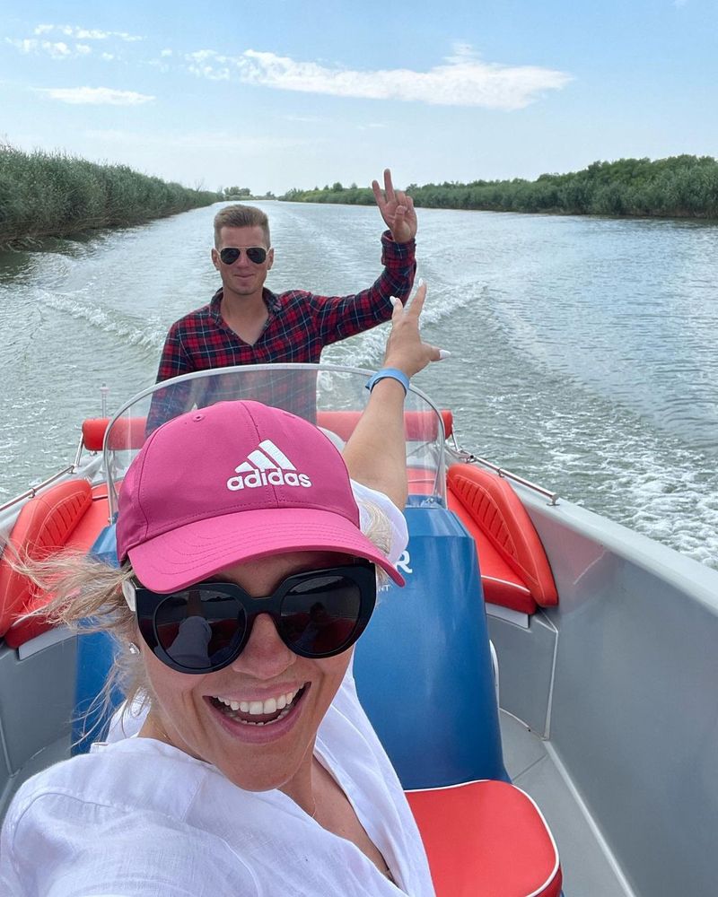 Ce a pățit Mirela Vaida, după prima vacanță în Delta Dunării: „Nu știu ce să fac, să mă operez?!”