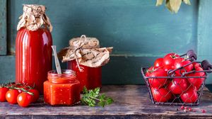 Rețetă bulion de roșii. Iată cum să pregătești bulionul pentru iarnă