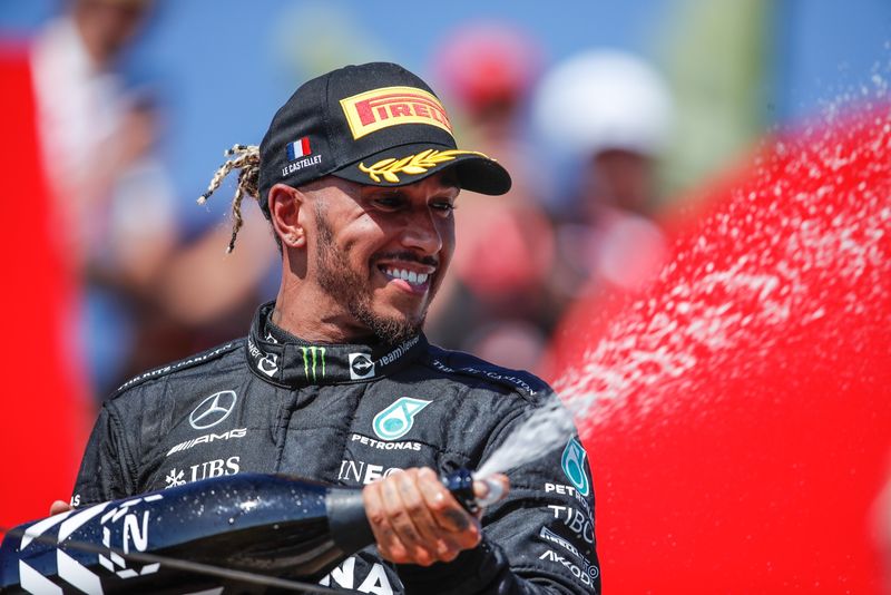Lewis Hamilton are „o misiune încă” în Formula 1. Ce mutare ar putea face pilotul britanic dacă nu câștigă titlul cu Mercedes