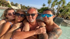 Mario Fresh, surpriză uriașă de ziua tatălui său! S-a întâmplat într-un club de fițe din Mamaia: "La mulți ani, leule!" 