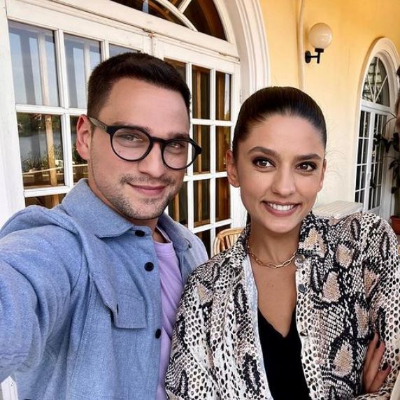 Cristina Ciobănașu l-a prins pe Vlad Gherman în timp ce îi scria iubitei lui. Ce i-a reproșat: „Vorbești cu Oana? Ea nu știe că...?”