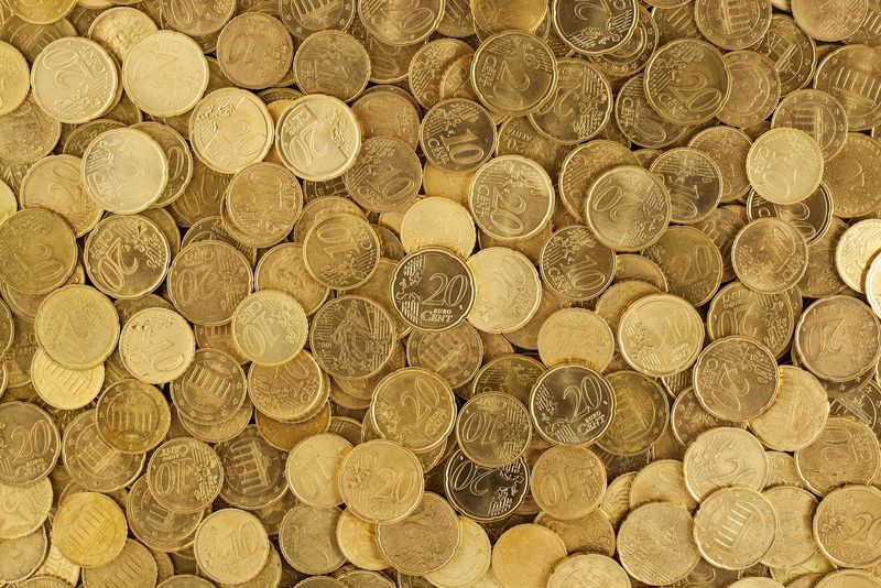 Curs valutar BNR, joi, 18 august 2022. Cât costă astăzi un EURO?