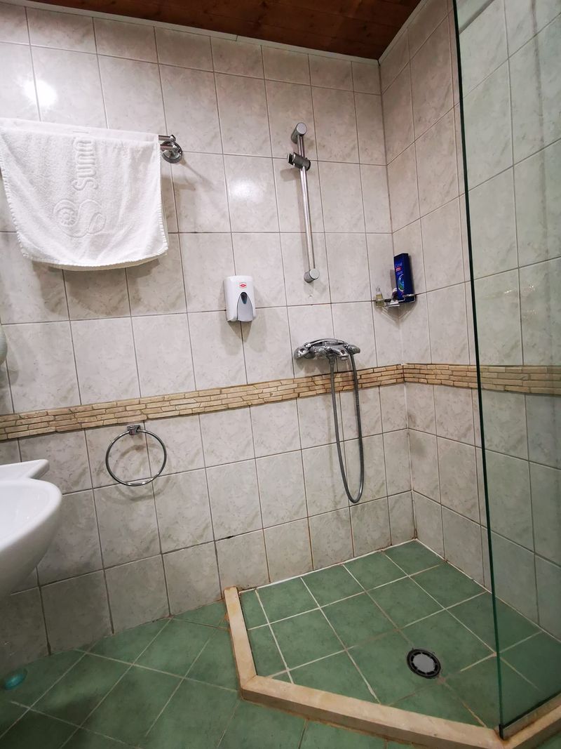 turisti jefuiti, hotel mizerabil, litoral bulgaresc