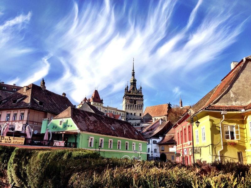 Top cinci locuri instagramabile din România. Vezi unde poți face cele mai artistice fotografii