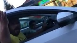 VIDEO La doar 10 ani, un copil a primit lecții de șofat de la tatăl său! Totul s-a întâmplat pe străzile aglomerate din Brașov