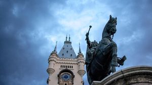 În România există o universitate unde elevii învață de la grădiniță până la doctorat. Vezi în ce oraș se întâmpla asta
