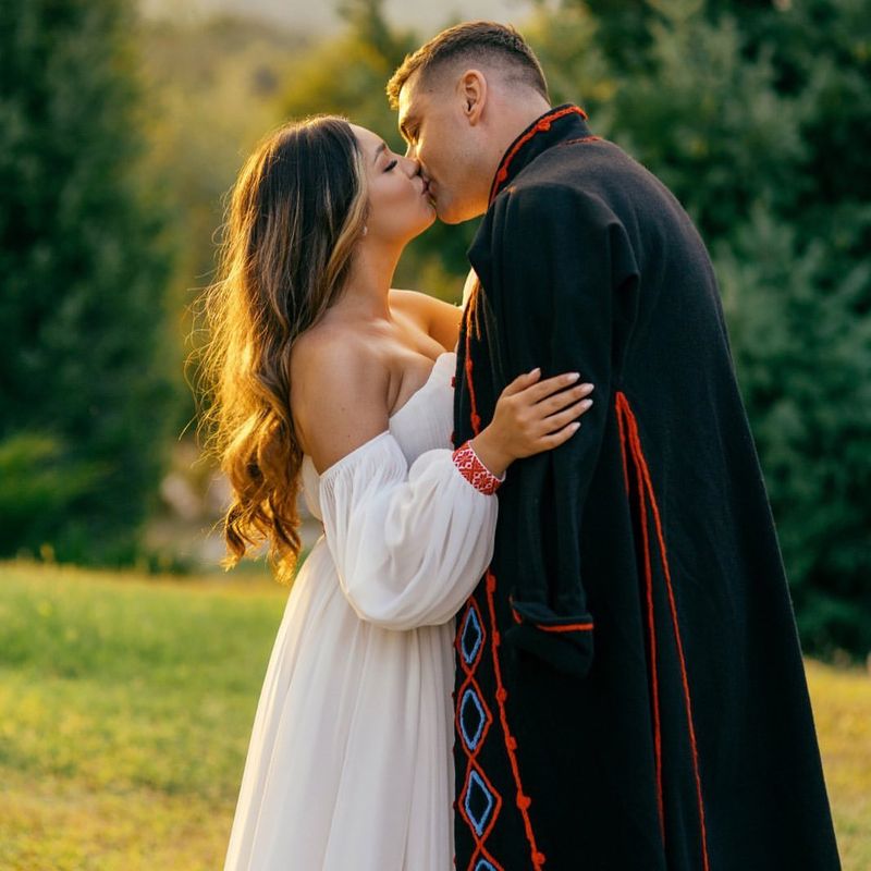 „Îmi e milă de fetița asta” Diana Șoșoacă nu vede cu ochi buni căsătoria dintre George Simion și Ilinca Munteanu. Senatoarea, mai dură ca niciodată